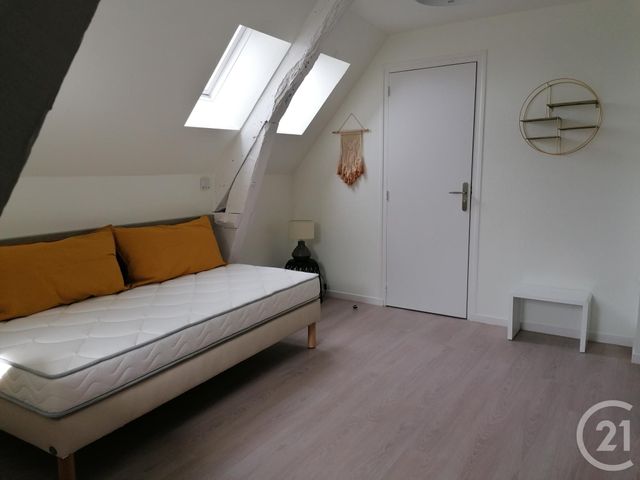 Appartement Studio &agrave; louer - 1 pi&egrave;ce - 13,60 m2 - Brive La Gaillarde - 19 - LIMOUSIN