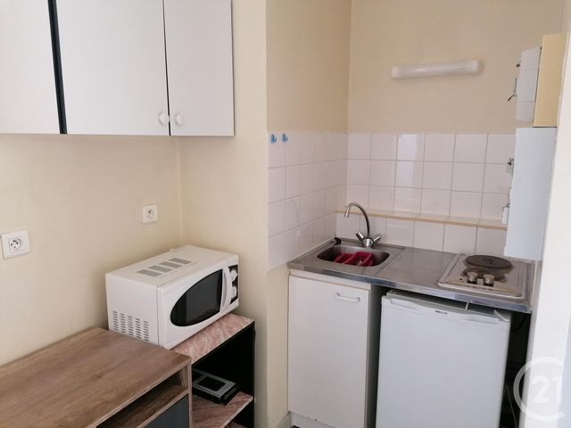 Appartement Studette &agrave; louer - 1 pi&egrave;ce - 12,13 m2 - Brive La Gaillarde - 19 - LIMOUSIN