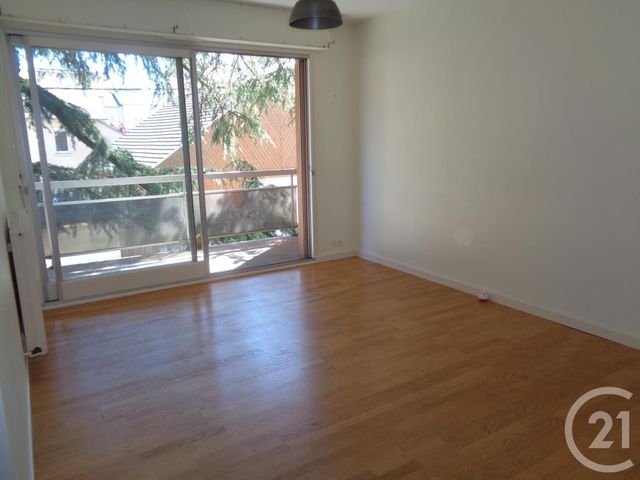 Appartement F2 &agrave; louer - 2 pi&egrave;ces - 43,31 m2 - Brive La Gaillarde - 19 - LIMOUSIN