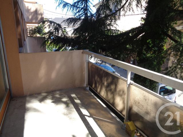 Appartement F2 &agrave; louer - 2 pi&egrave;ces - 43,31 m2 - Brive La Gaillarde - 19 - LIMOUSIN