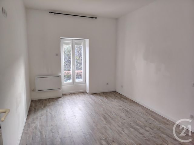 Appartement F3 bis &agrave; louer - 4 pi&egrave;ces - 56,24 m2 - Brive La Gaillarde - 19 - LIMOUSIN