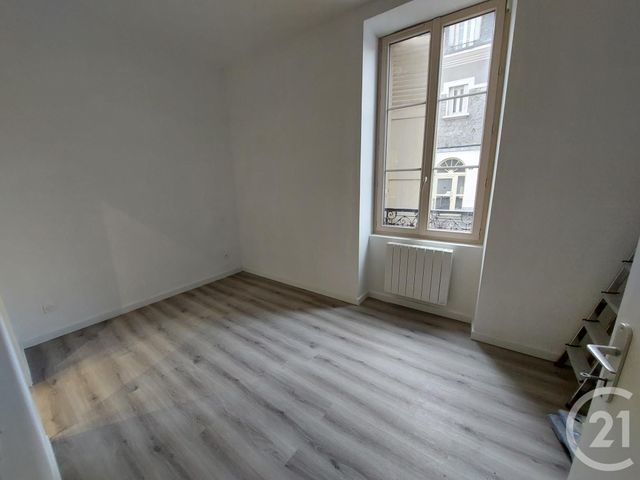 Appartement F2 &agrave; louer - 2 pi&egrave;ces - 38,67 m2 - Brive La Gaillarde - 19 - LIMOUSIN