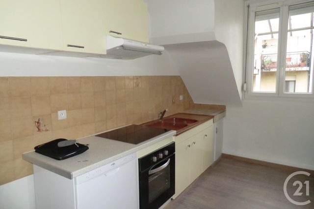 Appartement F2 bis &agrave; louer - 3 pi&egrave;ces - 52,41 m2 - Brive La Gaillarde - 19 - LIMOUSIN