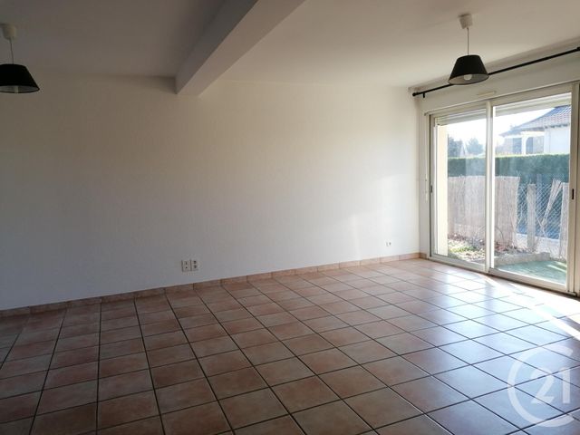 Maison &agrave; louer - 4 pi&egrave;ces - 80 m2 - Malemort Sur Correze - 19 - LIMOUSIN