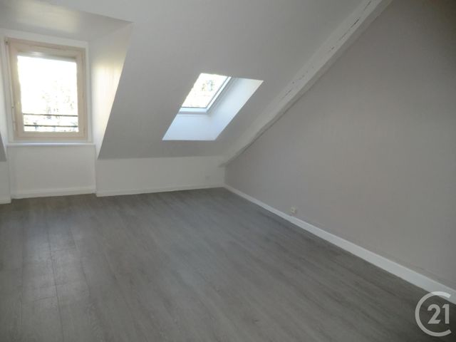 Appartement F2 &agrave; louer - 2 pi&egrave;ces - 46,16 m2 - Brive La Gaillarde - 19 - LIMOUSIN