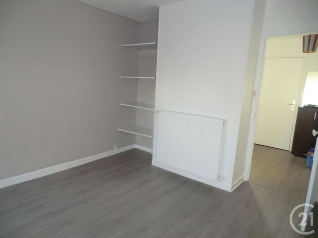 Appartement F2 &agrave; louer - 2 pi&egrave;ces - 46,16 m2 - Brive La Gaillarde - 19 - LIMOUSIN
