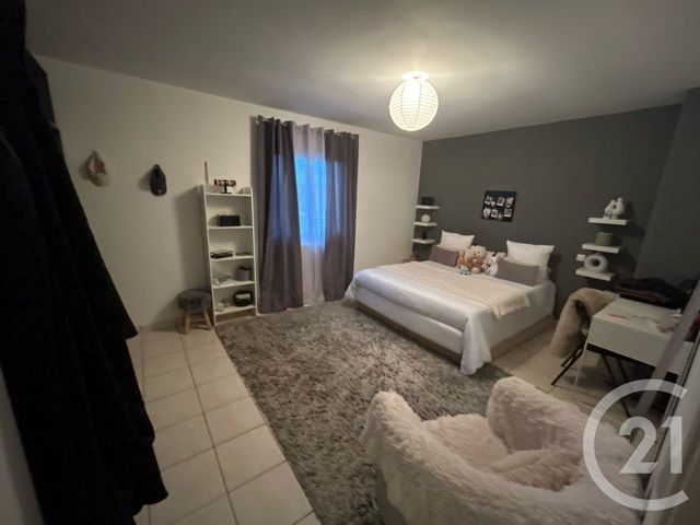 Maison &agrave; vendre - 6 pi&egrave;ces - 152 m2 - St Pantaleon De Larche - 19 - LIMOUSIN