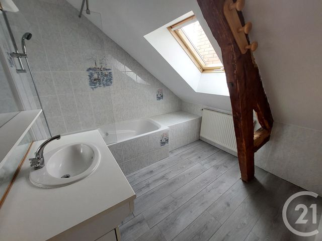 Appartement F3 &agrave; louer - 3 pi&egrave;ces - 64,61 m2 - Brive La Gaillarde - 19 - LIMOUSIN