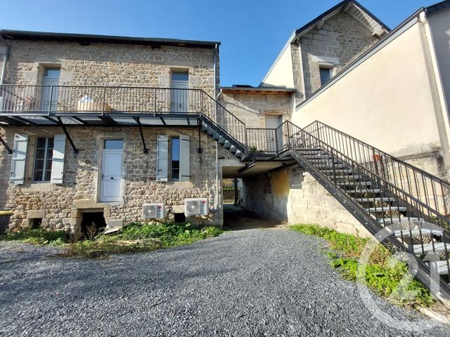 Appartement Duplex &agrave; louer - 2 pi&egrave;ces - 42,90 m2 - Brive La Gaillarde - 19 - LIMOUSIN