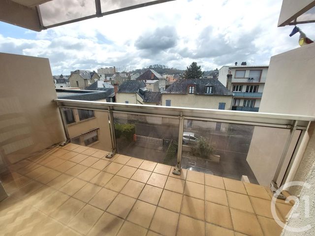 Appartement F3 &agrave; louer - 3 pi&egrave;ces - 66 m2 - Brive La Gaillarde - 19 - LIMOUSIN