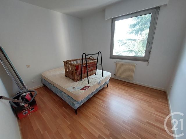 Appartement F3 &agrave; louer - 3 pi&egrave;ces - 66 m2 - Brive La Gaillarde - 19 - LIMOUSIN