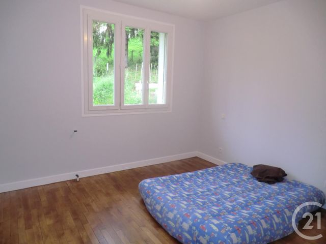 Appartement F3 &agrave; louer - 3 pi&egrave;ces - 85,06 m2 - Brive La Gaillarde - 19 - LIMOUSIN