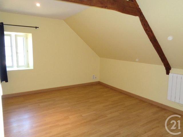 Maison &agrave; louer - 4 pi&egrave;ces - 62,59 m2 - Ste Fereole - 19 - LIMOUSIN