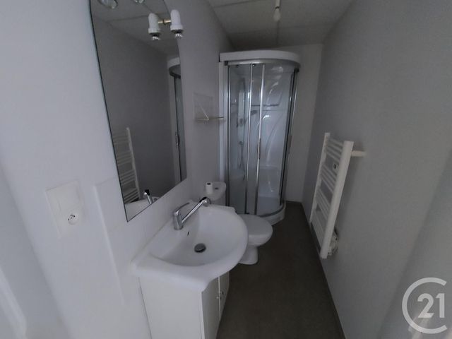 Maison &agrave; louer - 4 pi&egrave;ces - 103,60 m2 - Brive La Gaillarde - 19 - LIMOUSIN