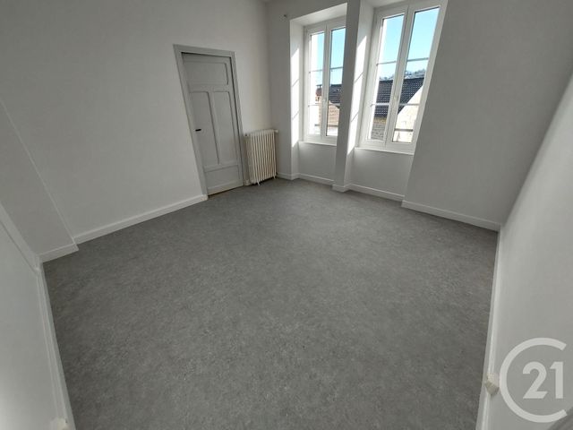 Maison &agrave; louer - 4 pi&egrave;ces - 103,60 m2 - Brive La Gaillarde - 19 - LIMOUSIN