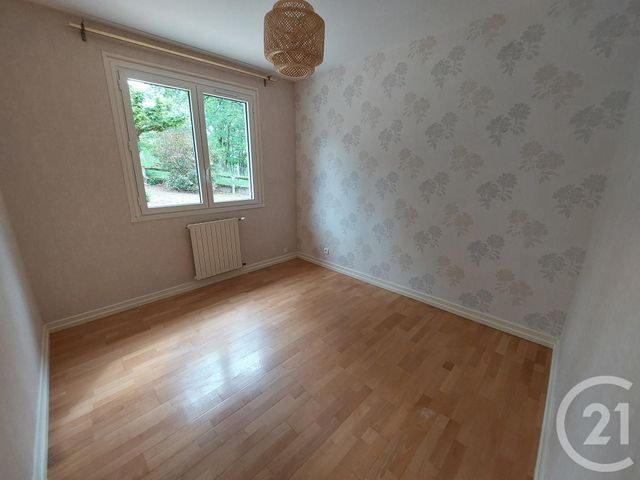 Maison &agrave; louer - 5 pi&egrave;ces - 118,14 m2 - Brive La Gaillarde - 19 - LIMOUSIN