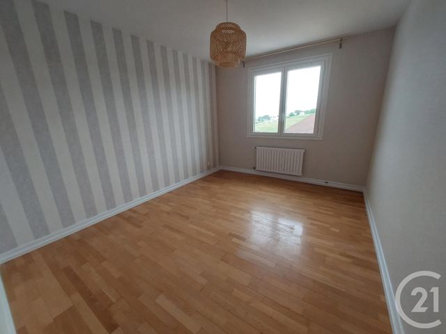 Maison &agrave; louer - 5 pi&egrave;ces - 118,14 m2 - Brive La Gaillarde - 19 - LIMOUSIN