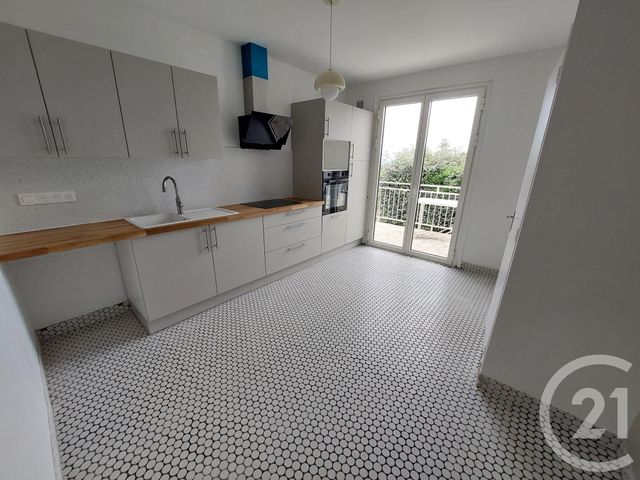 Maison &agrave; louer - 5 pi&egrave;ces - 118,14 m2 - Brive La Gaillarde - 19 - LIMOUSIN