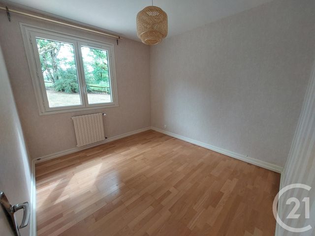 Maison &agrave; louer - 5 pi&egrave;ces - 118,14 m2 - Brive La Gaillarde - 19 - LIMOUSIN