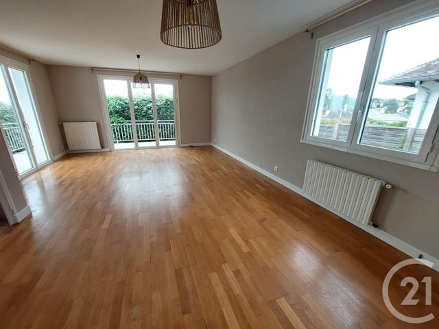 Maison &agrave; louer - 5 pi&egrave;ces - 118,14 m2 - Brive La Gaillarde - 19 - LIMOUSIN