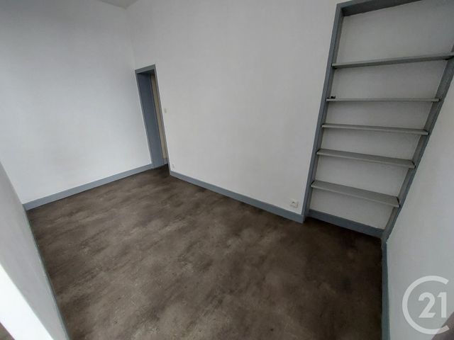 Appartement F1 bis &agrave; louer - 2 pi&egrave;ces - 35,50 m2 - Brive La Gaillarde - 19 - LIMOUSIN