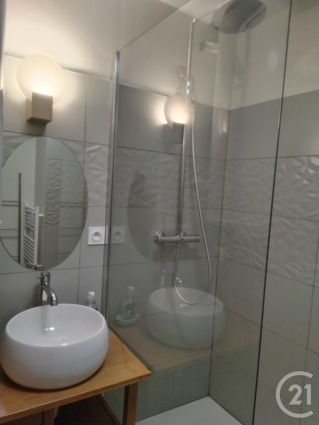 Appartement F1 &agrave; louer - 1 pi&egrave;ce - 21,54 m2 - Brive La Gaillarde - 19 - LIMOUSIN