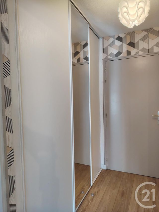 Appartement F1 &agrave; louer - 1 pi&egrave;ce - 21,54 m2 - Brive La Gaillarde - 19 - LIMOUSIN