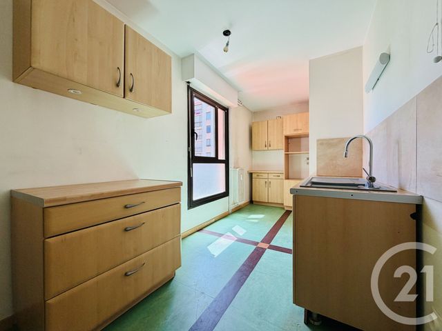 Appartement T3 &agrave; vendre - 3 pi&egrave;ces - 73,88 m2 - Limoges - 87 - LIMOUSIN