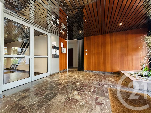 Appartement T3 &agrave; vendre - 3 pi&egrave;ces - 73,88 m2 - Limoges - 87 - LIMOUSIN