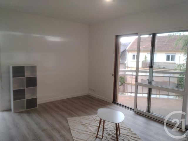 Appartement F1 &agrave; louer - 1 pi&egrave;ce - 31,15 m2 - Brive La Gaillarde - 19 - LIMOUSIN