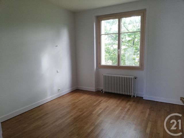 Maison &agrave; louer - 4 pi&egrave;ces - 102,06 m2 - Brive La Gaillarde - 19 - LIMOUSIN