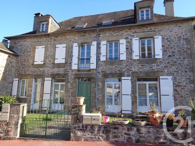 Appartement F3 &agrave; louer - 3 pi&egrave;ces - 58,68 m2 - Ste Fereole - 19 - LIMOUSIN