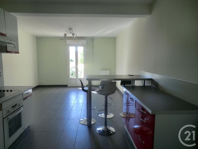 Appartement F3 &agrave; louer - 3 pi&egrave;ces - 59,11 m2 - Brive La Gaillarde - 19 - LIMOUSIN
