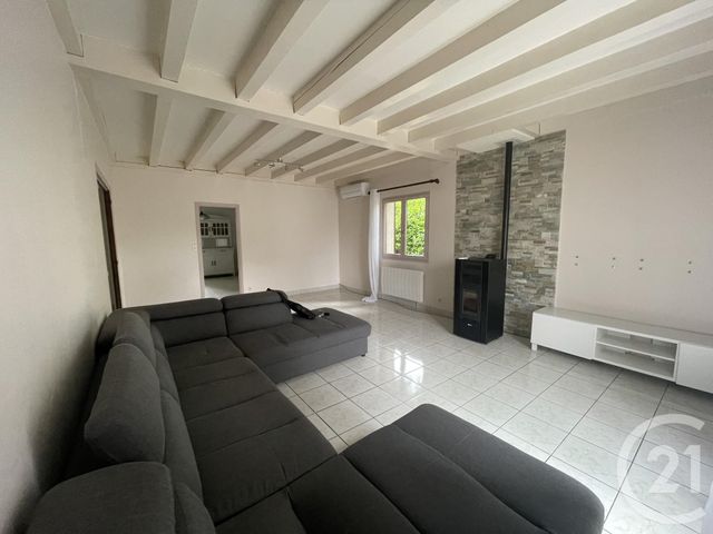Maison &agrave; louer - 4 pi&egrave;ces - 103,41 m2 - Malemort - 19 - LIMOUSIN