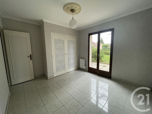 Maison &agrave; louer - 4 pi&egrave;ces - 103,41 m2 - Malemort - 19 - LIMOUSIN