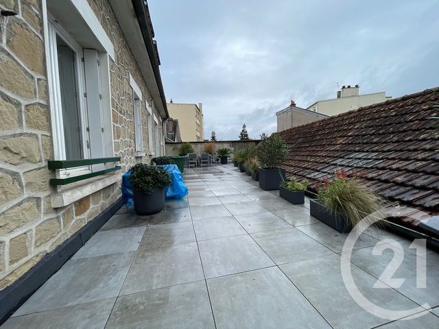 Appartement F4 &agrave; louer - 4 pi&egrave;ces - 91,86 m2 - Brive La Gaillarde - 19 - LIMOUSIN