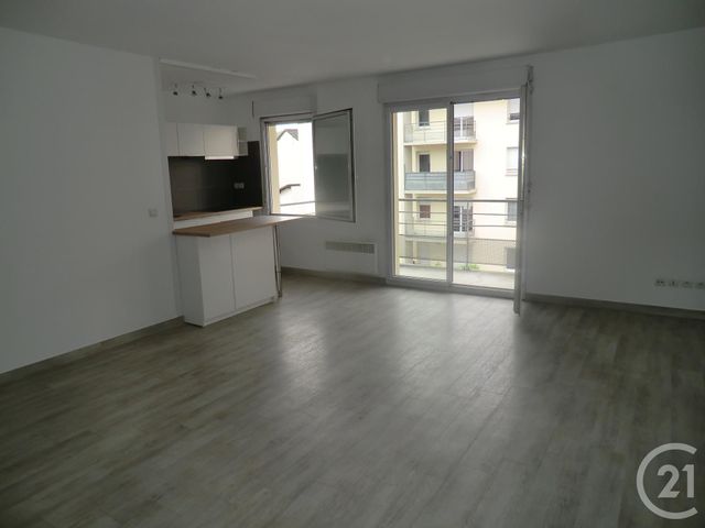 Appartement F2 &agrave; louer - 2 pi&egrave;ces - 51,79 m2 - Brive La Gaillarde - 19 - LIMOUSIN