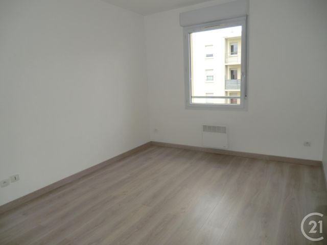 Appartement F2 &agrave; louer - 2 pi&egrave;ces - 51,79 m2 - Brive La Gaillarde - 19 - LIMOUSIN