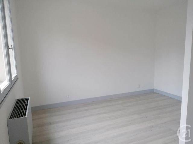 Appartement F3 &agrave; louer - 3 pi&egrave;ces - 61,86 m2 - Brive La Gaillarde - 19 - LIMOUSIN