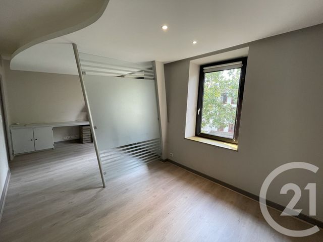 Appartement F4 &agrave; vendre - 3 pi&egrave;ces - 105,69 m2 - Brive La Gaillarde - 19 - LIMOUSIN