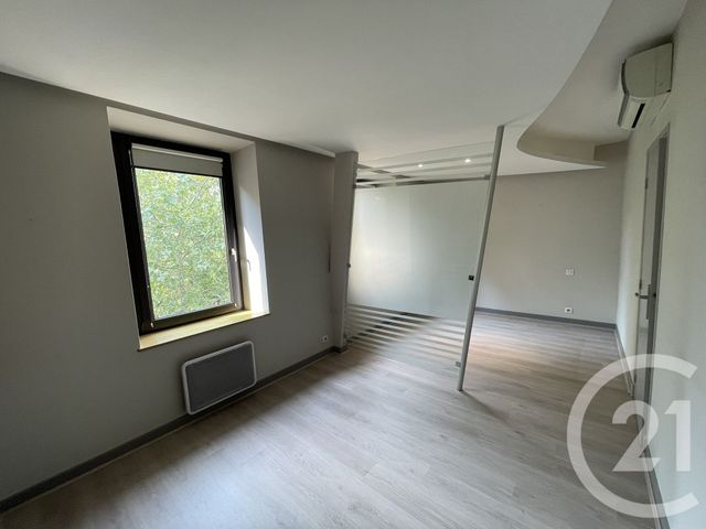 Appartement F4 &agrave; vendre - 3 pi&egrave;ces - 105,69 m2 - Brive La Gaillarde - 19 - LIMOUSIN