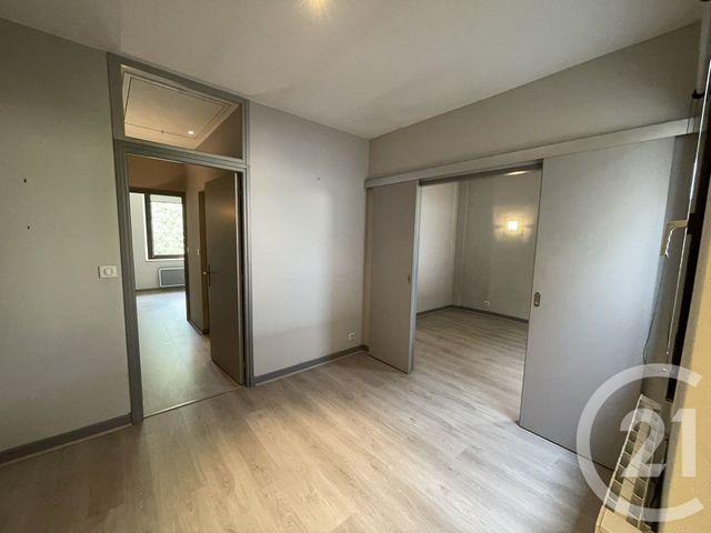 Appartement F4 &agrave; vendre - 3 pi&egrave;ces - 105,69 m2 - Brive La Gaillarde - 19 - LIMOUSIN