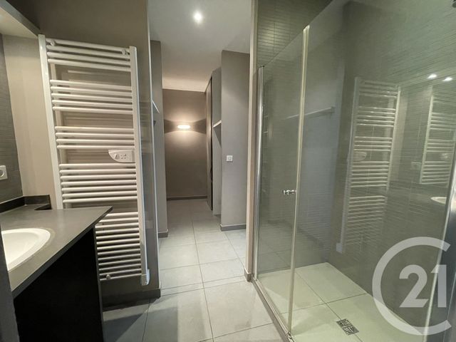 Appartement F4 &agrave; vendre - 3 pi&egrave;ces - 105,69 m2 - Brive La Gaillarde - 19 - LIMOUSIN