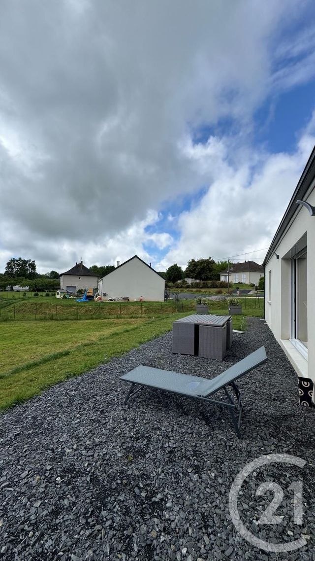 Maison &agrave; louer - 3 pi&egrave;ces - 78 m2 - Perpezac Le Noir - 19 - LIMOUSIN