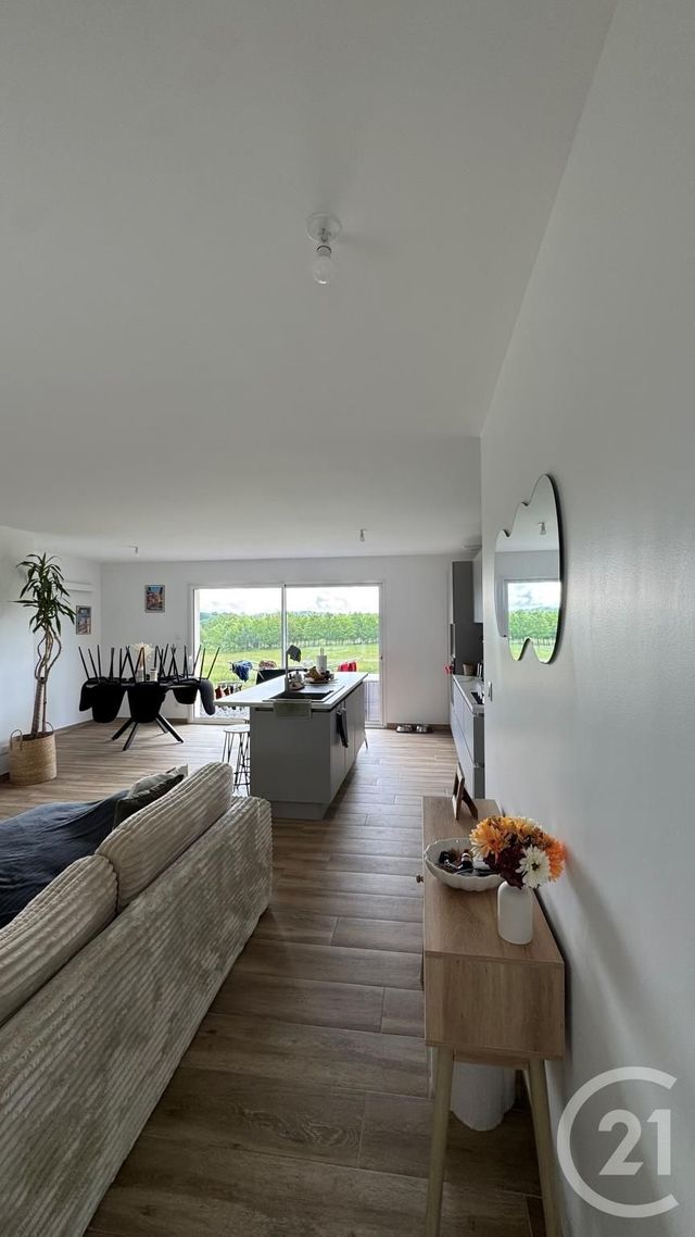 Maison &agrave; louer - 3 pi&egrave;ces - 78 m2 - Perpezac Le Noir - 19 - LIMOUSIN