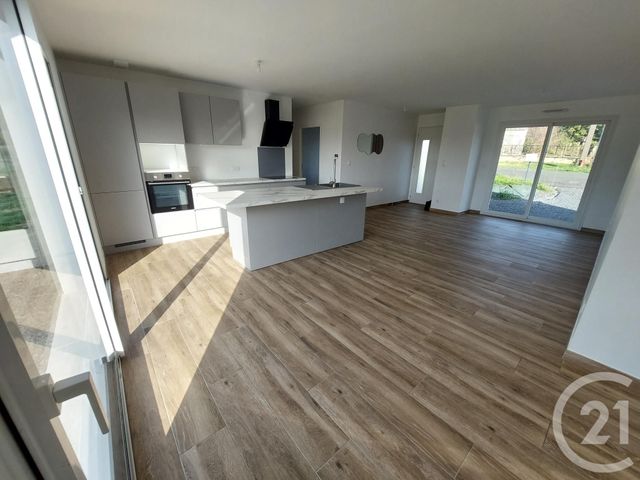 Maison &agrave; louer - 3 pi&egrave;ces - 78 m2 - Perpezac Le Noir - 19 - LIMOUSIN