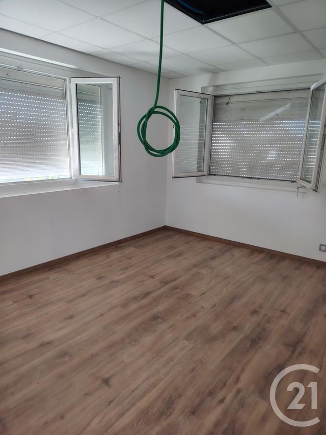 Local commercial à louer - 530.0 m2 - 19 - Correze