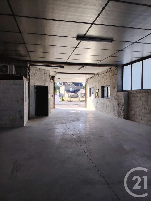 Local commercial à louer - 530.0 m2 - 19 - Correze