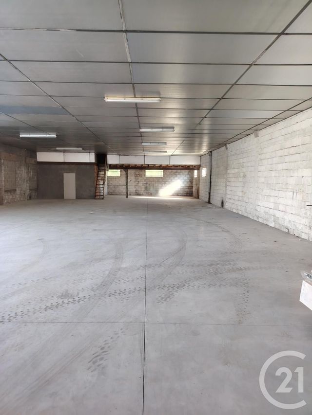 Local commercial à louer - 530.0 m2 - 19 - Correze
