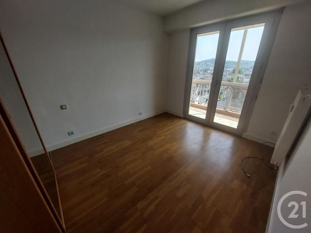 Appartement F3 &agrave; louer - 3 pi&egrave;ces - 90,03 m2 - Brive La Gaillarde - 19 - LIMOUSIN